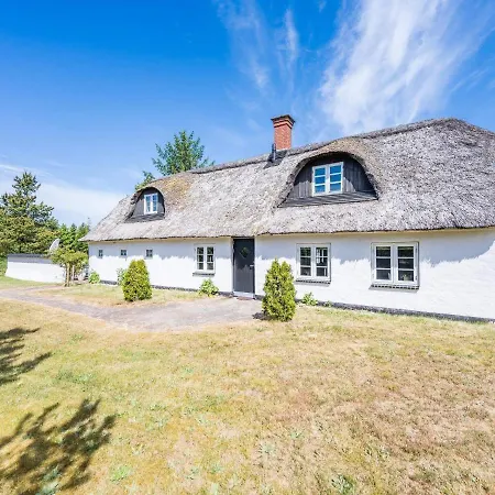 Vakantiehuis 8 Person Holiday On A Holiday Park In
