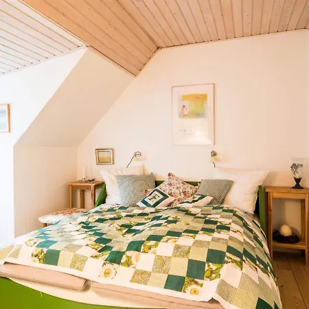 Vakantiehuis 8 Person Holiday On A Holiday Park In *